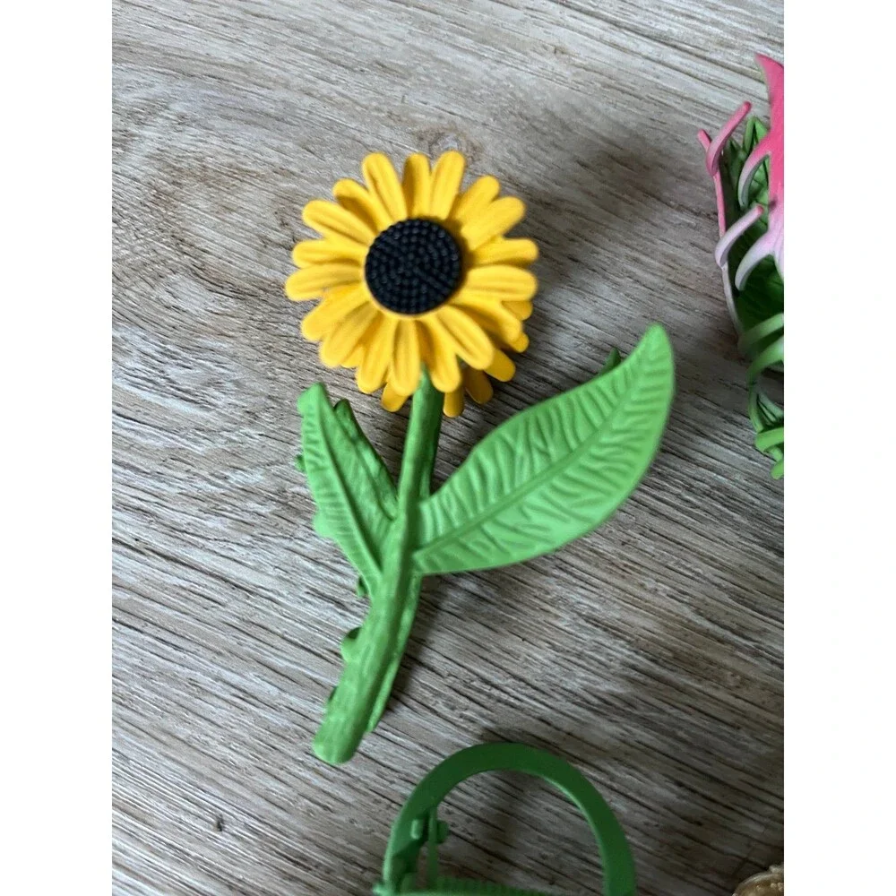 4Pcs Flower Metal Claw Hair Clip Womens  Girls Tulip Sunflower Strawberry 4 Sets